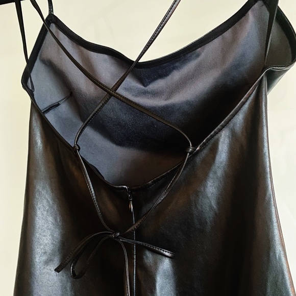 NWOT ARITZIA STRAPPY BACK VEGAN LEATHER DRESS - Picture 9 of 13